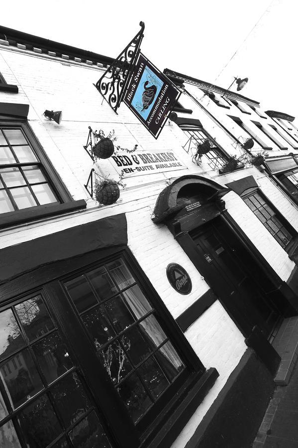 The Black Swan Inn Leominster Buitenkant foto