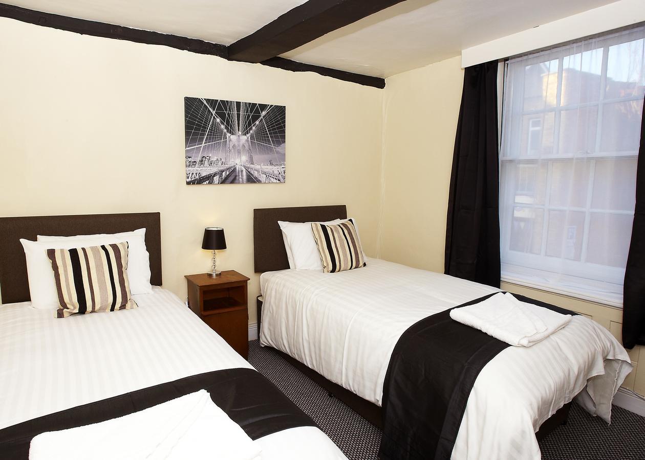 The Black Swan Inn Leominster Buitenkant foto